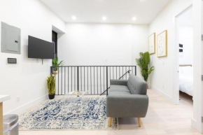 170-G 3BR Duplex with Private Yard in E Village